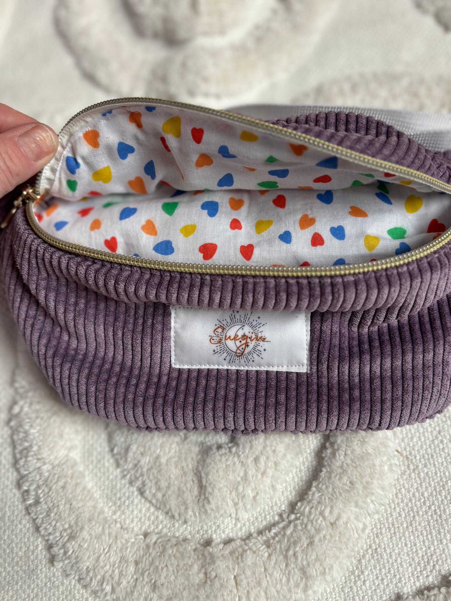 Banane velours cotelé violet