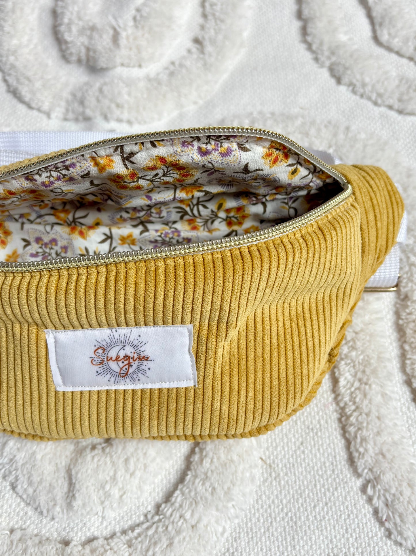 Banane velours cotelé jaune