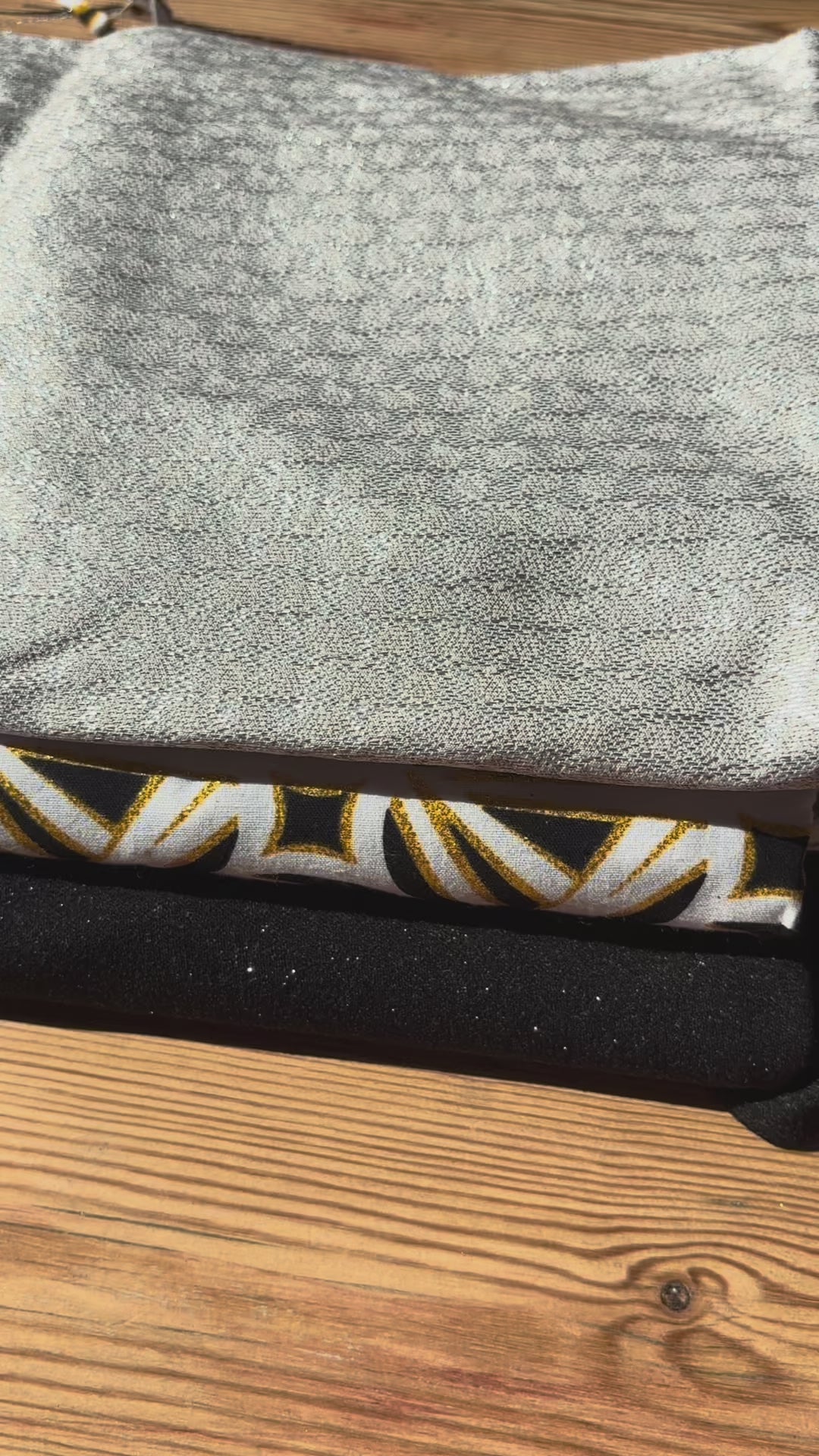 "Tissu brillant à paillettes – éclat raffiné pour des accessoires lumineux et élégants"